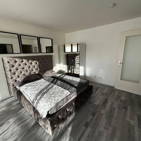 Stayhome Apartment Bei Hamburg Reinbek Zewnętrze zdjęcie